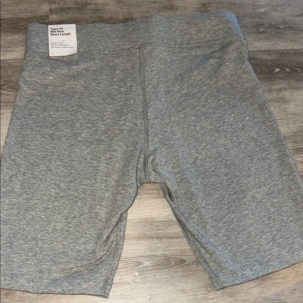 Nike Heather Gray Performance Bike Shorts - Picture 2 of 4